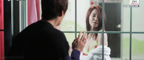 [eye Candy] 10 Real Hot Moments Of Song Ji Hyo S
