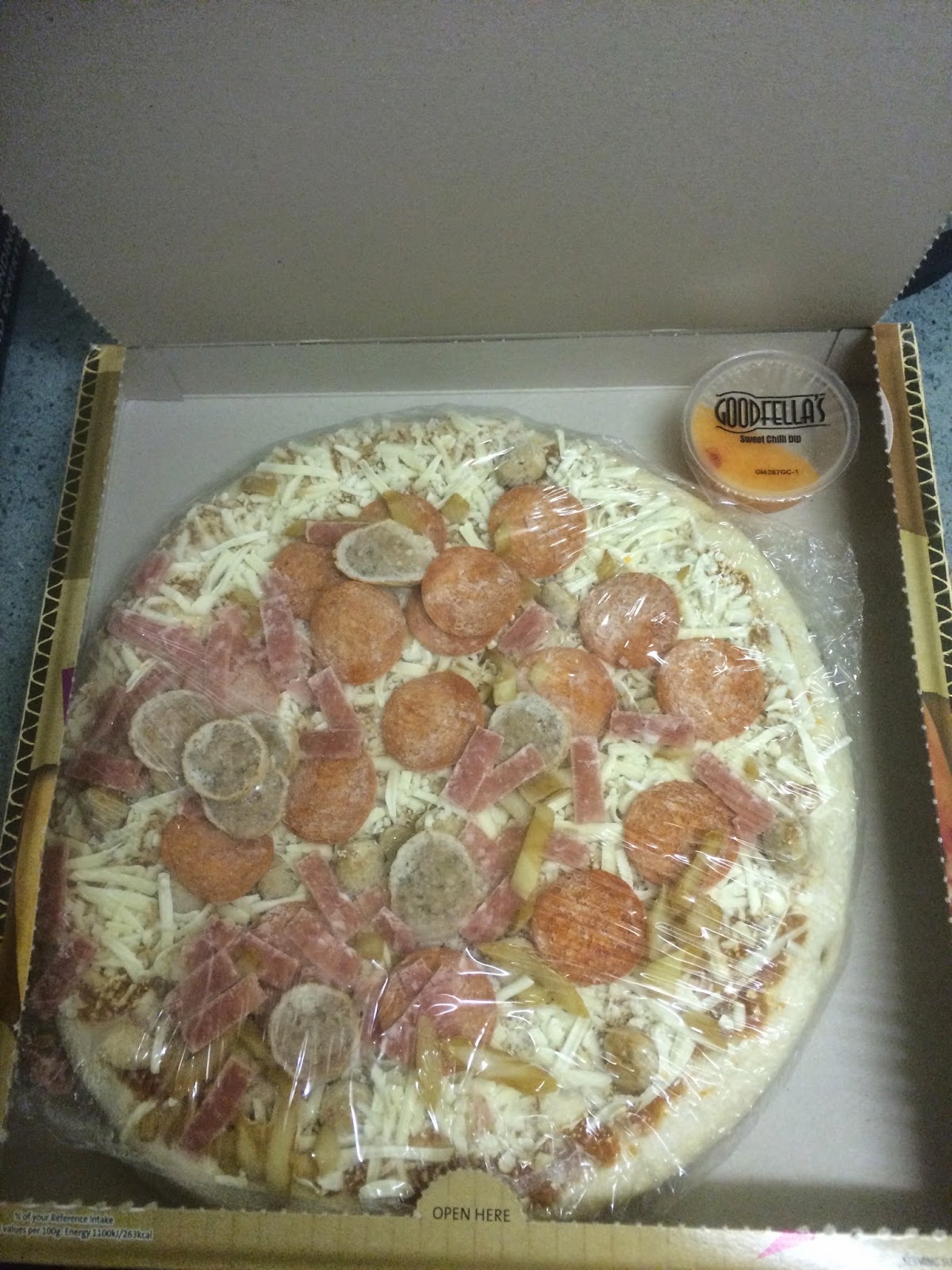 FOODSTUFF FINDS Goodfella's Takeaway Slice n' share Mighty Meat Feast