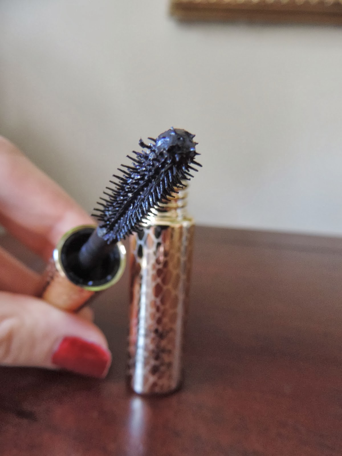 Simple Charm Beauty Tarte Lights, Camera, Flashes! Mascara