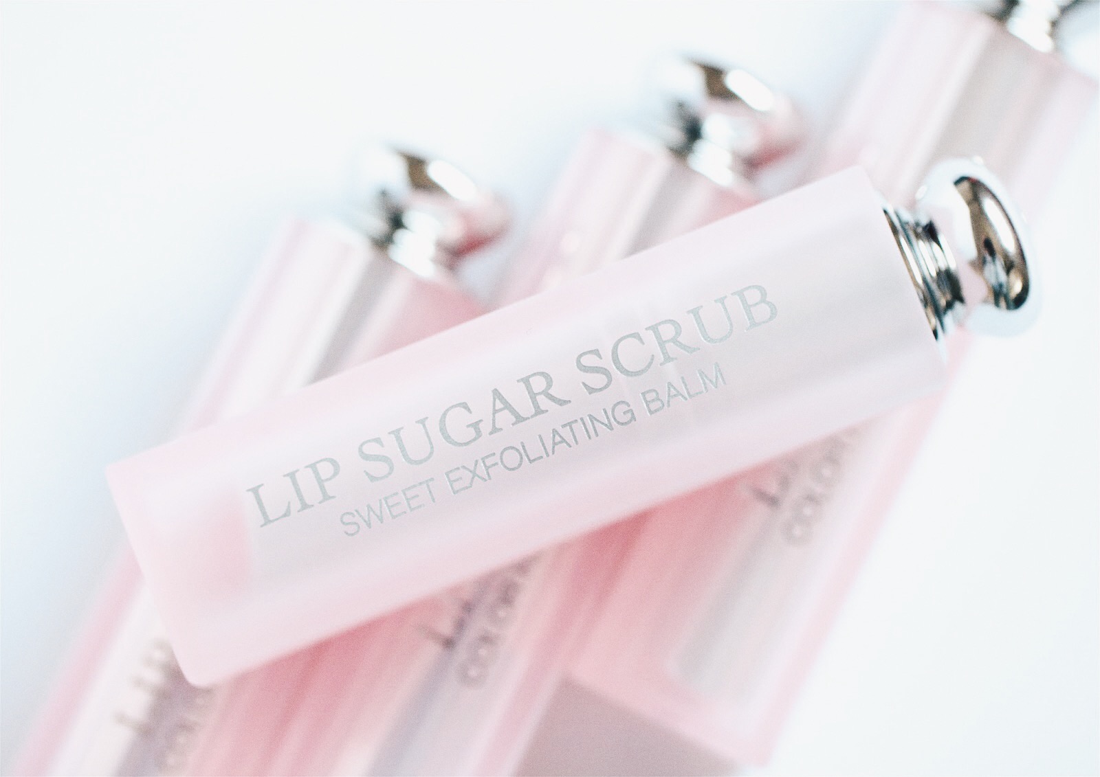 DIOR Lip Surgar Scrub J'Aime ! kleo beauté