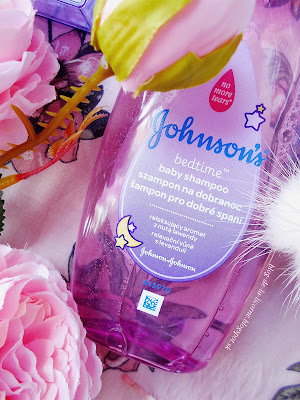 Johnson's Baby Wash and Bath upokojujúci šampón s levanduľou