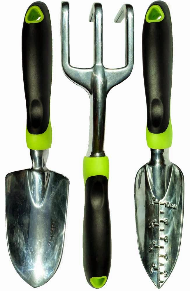 Monicas Rants Raves and Reviews LifeWell Garden Tools Review!