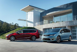 chrysler pacifica earns highway rating