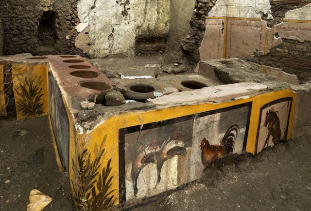 Descubren en Pompeya un termopolio, “fast food” antiguo, intacto
