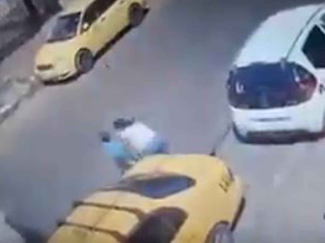 Niño soltó la mano de su mamá por un segundo y murió atropellado
