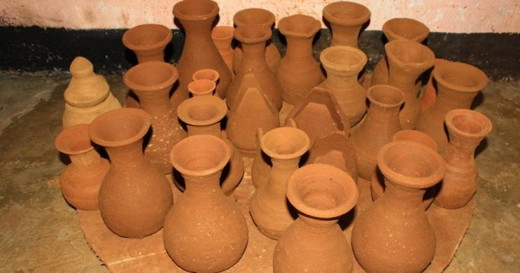 10 Kerajinan dari Tanah Liat - Dr Sampah