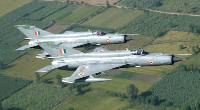 Mikoyan-Gurevich MiG-21 Mikoyan-Gurevich MiG-21