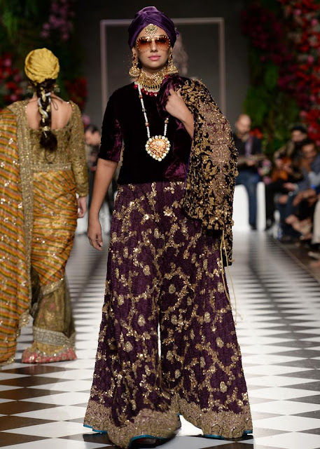 HSY black current bridal dress