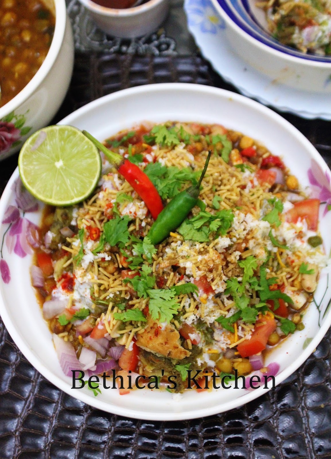 Bethica's Kitchen Flavours: Ragda Samosa Chaat - Savoury Street Snack