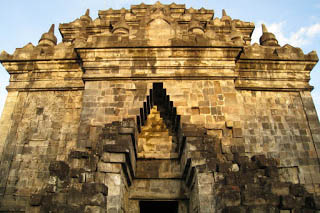 15 Peninggalan Kerajaan Mataram Kuno, Candi dan Prasasti beserta Gambarnya