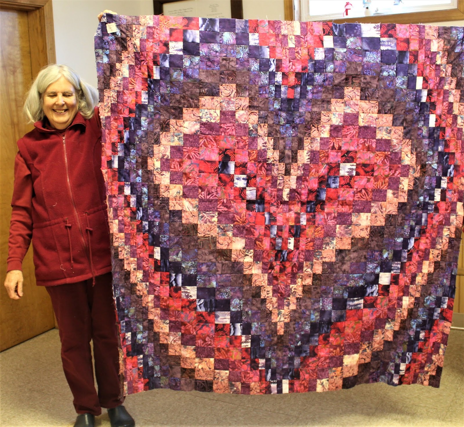 LAKES QUILTERS QUILT EXHIBITION BY MEMBER