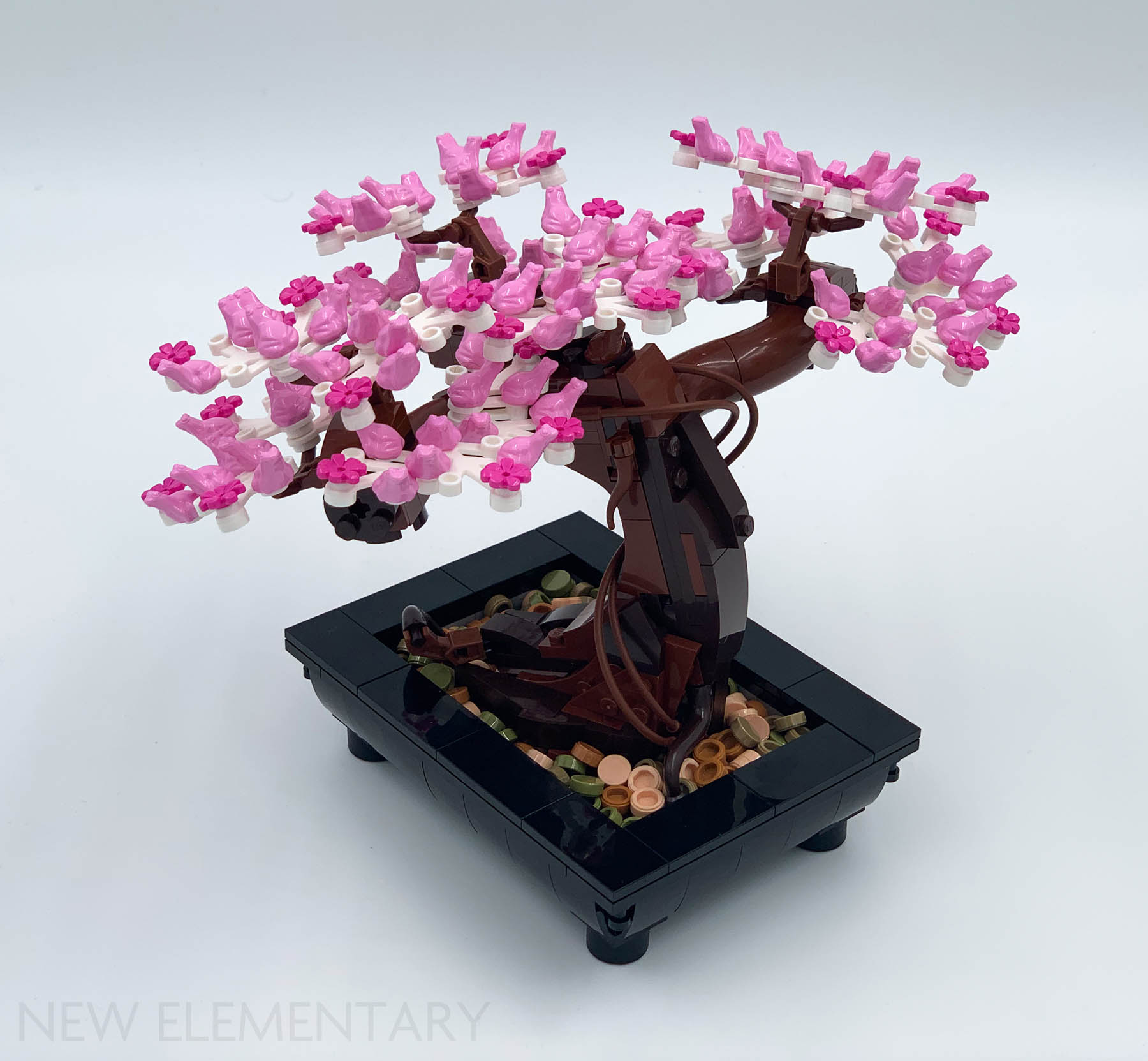 Has anybody ever actually built these variants of the 10281 Bonsai? I'd  love to see some pictures! : r/lego