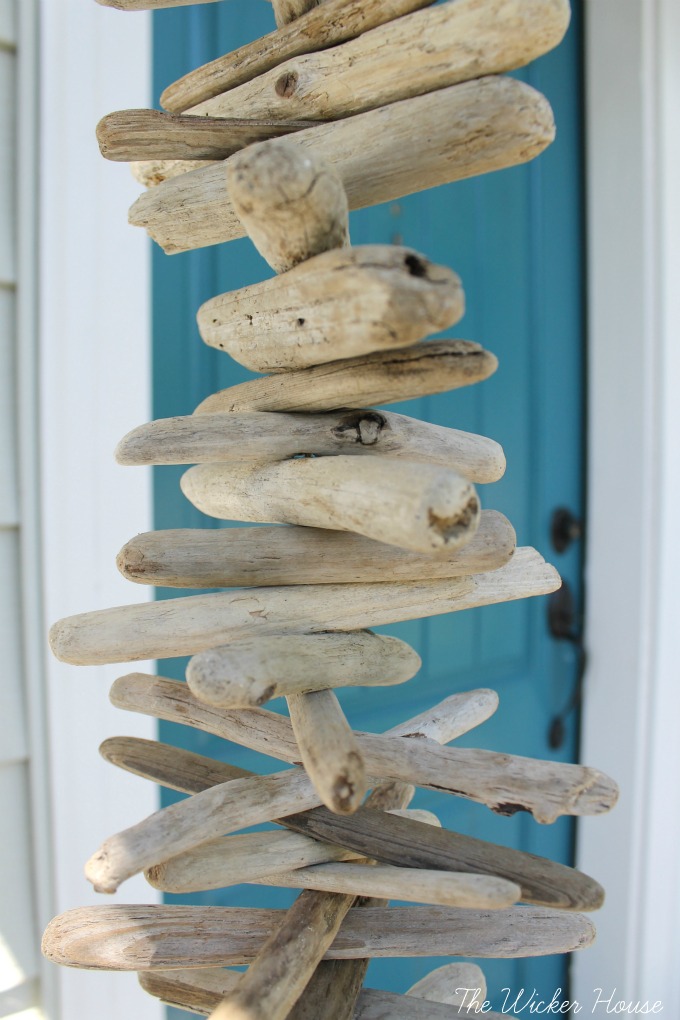 How to make a Driftwood Garland The Wicker House