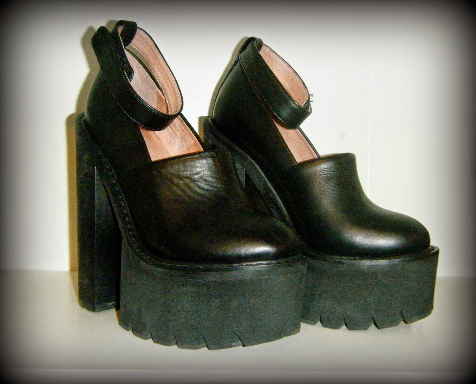 Pink Glitter Jeffrey Campbell Scully