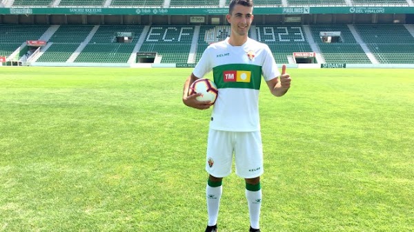 Oficial: El Elche ficha a Claudio Medina