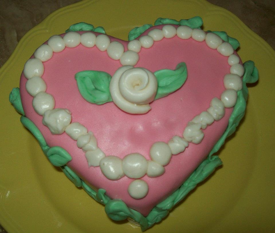 Baking Up a Storm in Kansas! Addy's First Cake With Marshmallow