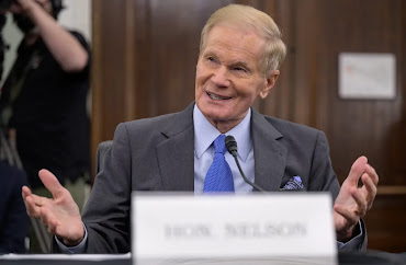 Former Senator Bill Nelson sworn in as 14th NASA Administrator