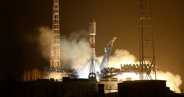 Rusia Uji Coba Satelit Peringatan Dini Rudal Balistik Generasi Baru