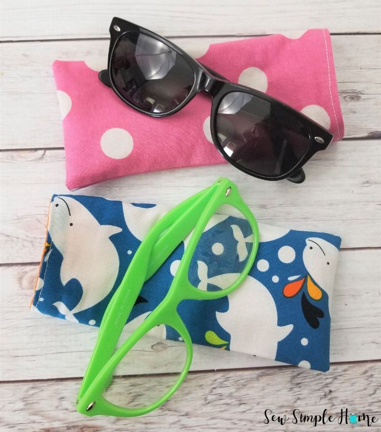 How to Make an Easy Eyeglass Case - Scattered Thoughts of a Crafty
