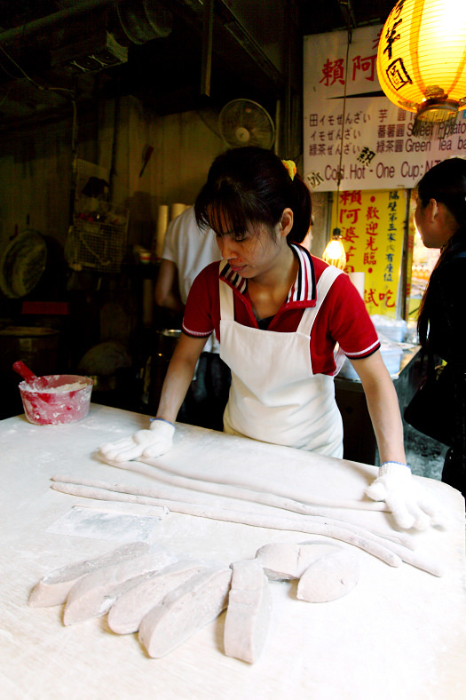 賴阿婆芋圓|九份老街芋圓|九份小吃美食|基山老街小吃美食