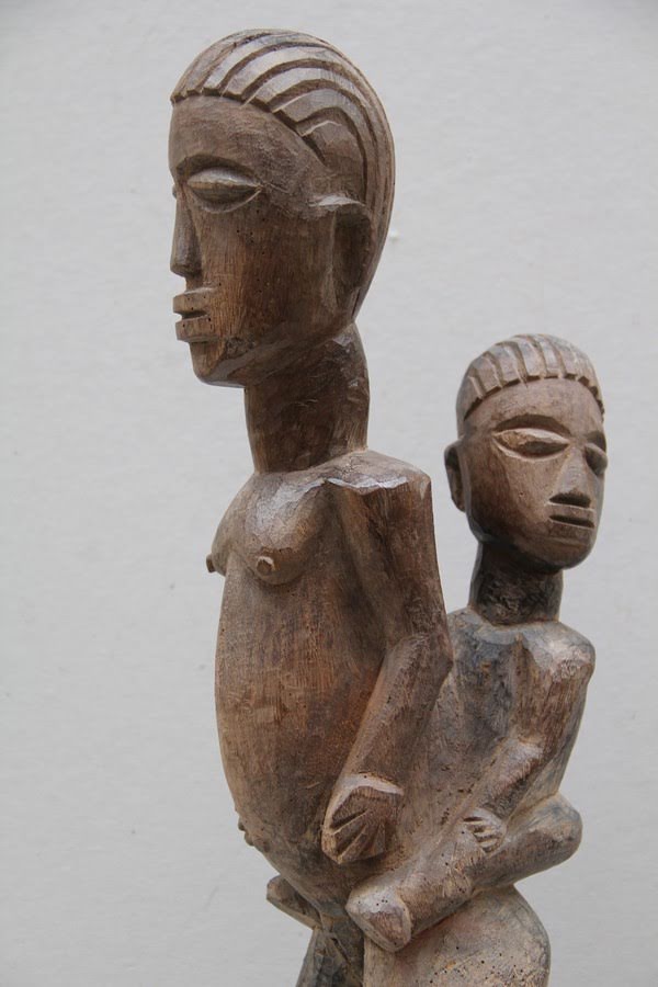 Statue maternité Lobi VENDUE Galerie Mémoires Peinture Contemporaine