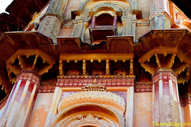 Painted Walls of Laxmi Temple, Orchha