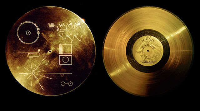 Музыка и карта пульсаров: золотые пластинки «Вояджера»