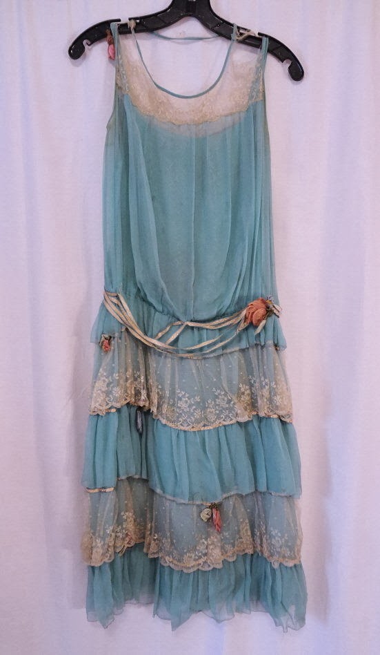 All The Pretty Dresses: 1920's Robins Egg Blue Dress