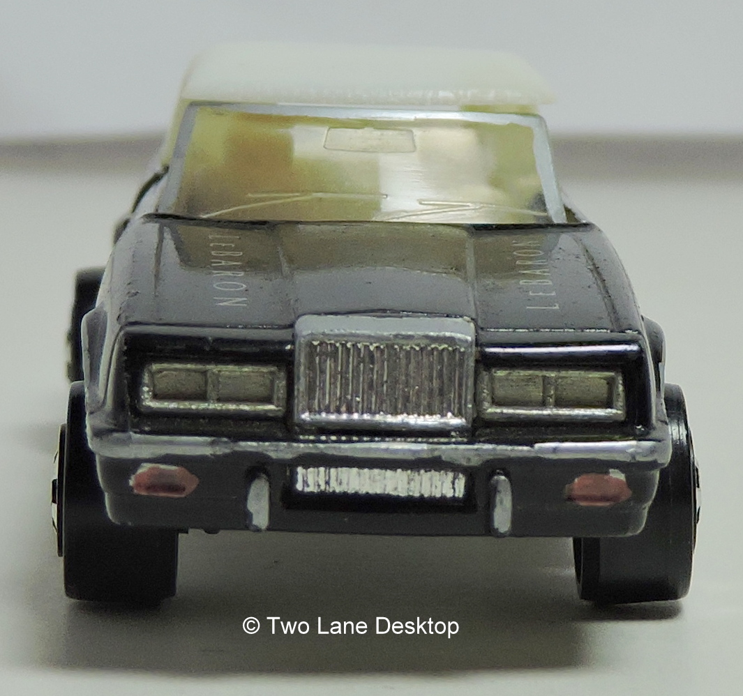 Majorette Renault Express and Road Champs Chrysler Lebaron convertible