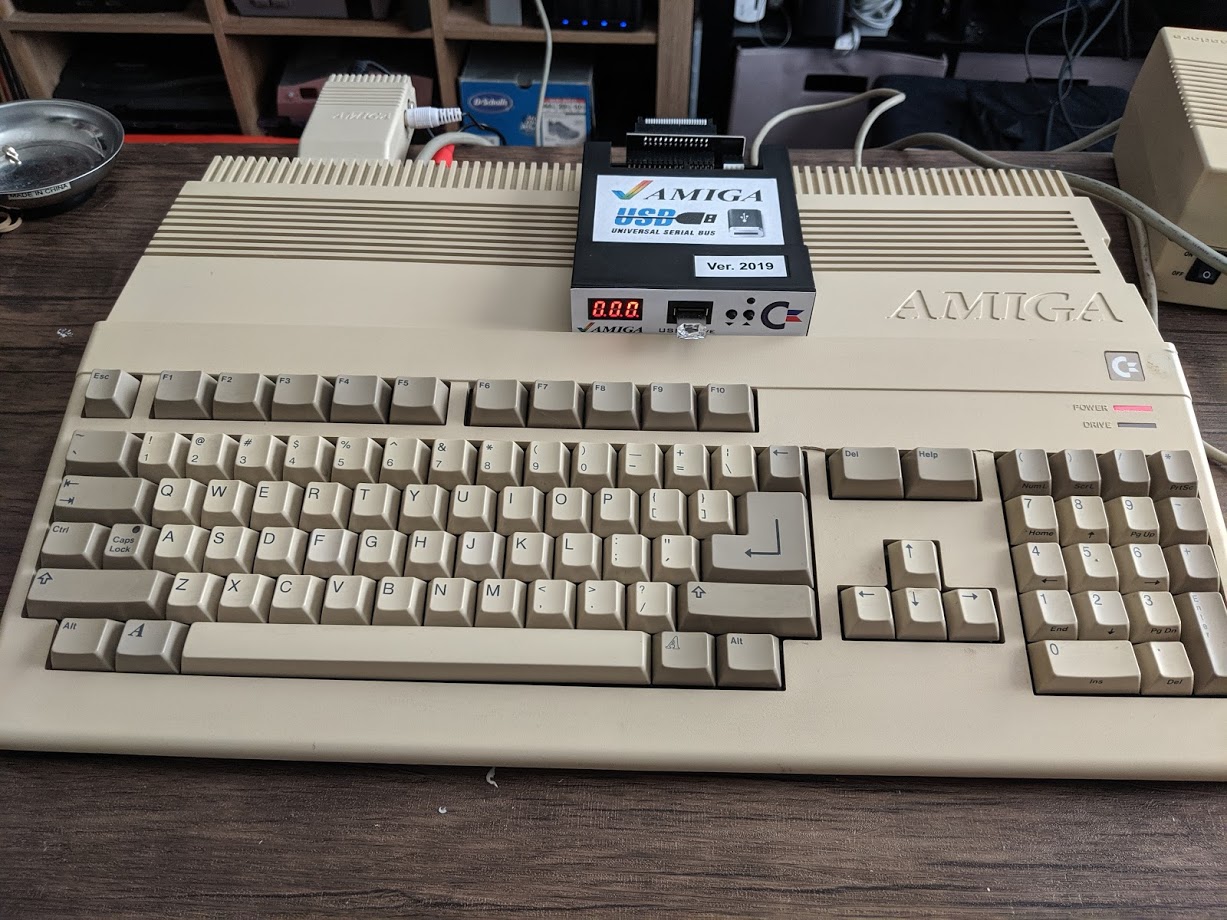 The Calculator Review: Modding a Commodore Amiga 500 to Run Games on USB