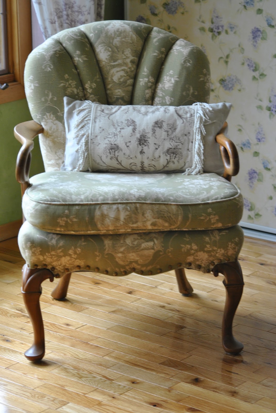 Nobody wants your Parents stuff.