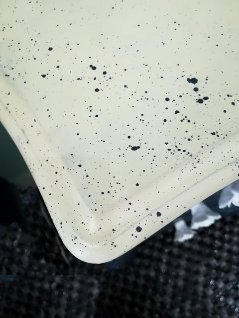 Η κονσόλα του "Jackson Pollock" 9 Annie Sloan Greece Η κονσόλα του "Jackson Pollock" 9 Annie Sloan Greece