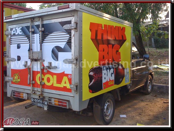STICKER BRANDING MOBIL: Mobil Box