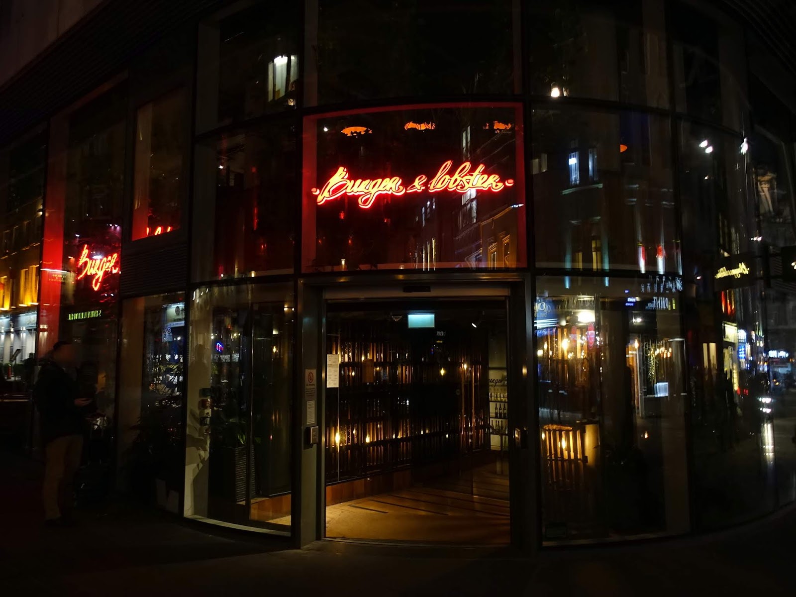 Burger and Lobster Leicester Square (London, UNITED KINGDOM) ★★★☆☆ A