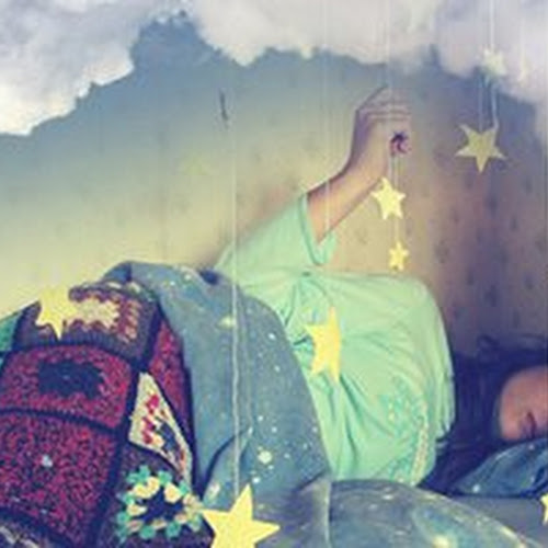 A Lua e Eu: Dormindo com pijama