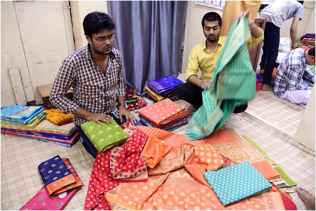 Varanasi silk weavers of Pilikothi