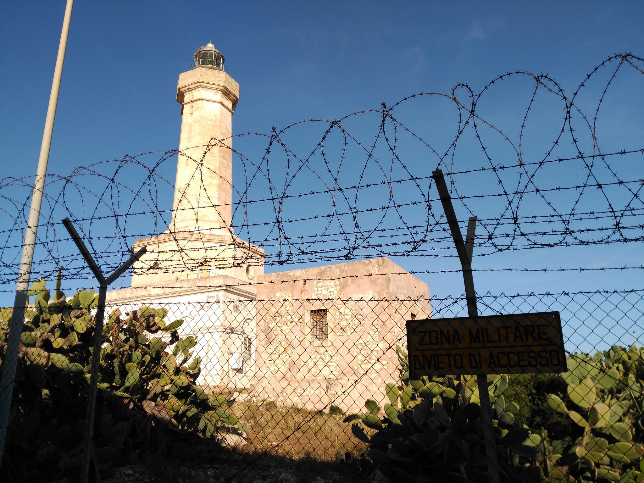 El Blog de Anog El Blog d'Anog FarosItaliaSiciliaCozzo Spadaro