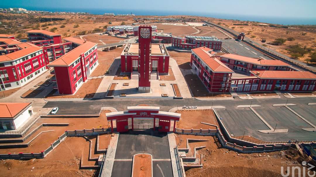 Ditadura de Consenso Cabo Verde tem