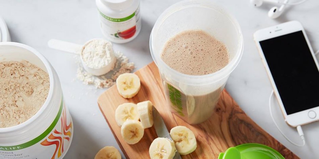 Herbalife Shake Nutrition Facts, Recipes, and Tips