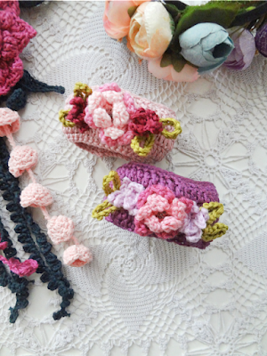 Little Treasures: 12 Beginners' Crochet Accessories