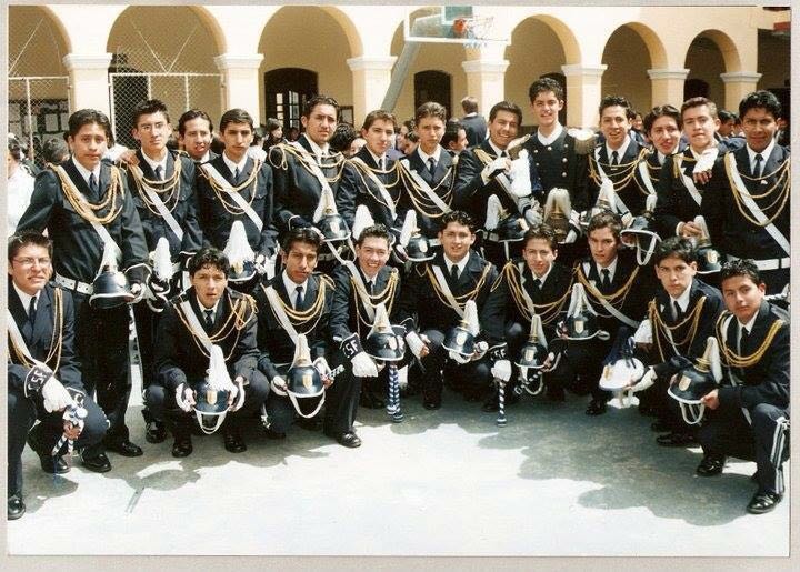 «CRÍTICA Y OPINIÓN CULTURAL» AD SOLLEMNITATEM UNA BANDA DE GUERRA