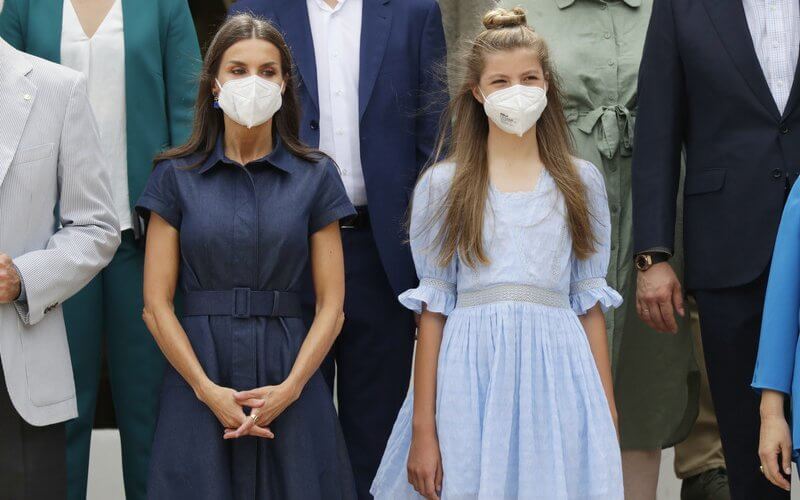 Spanish Royals held a meeting with 2020 and 2021 winners of FPdG