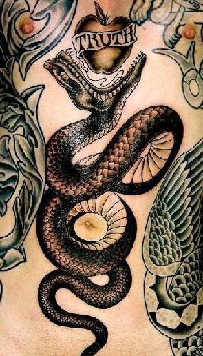Snake Tattoos | Cool Eyecatching tatoos