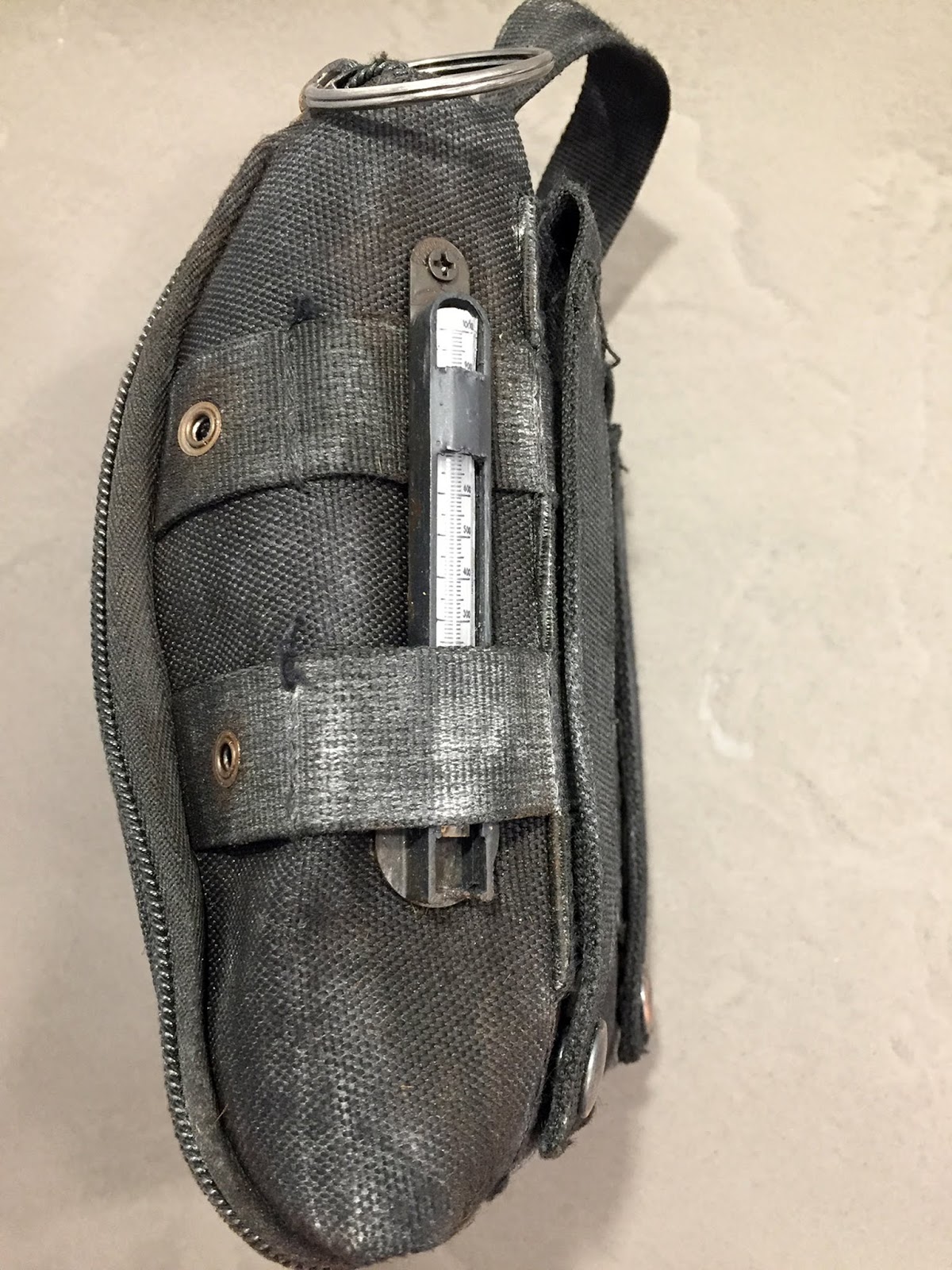 Blade Runner 2049 Sapper's Medical Kit, Vintage Eye Glasses, Scalpel