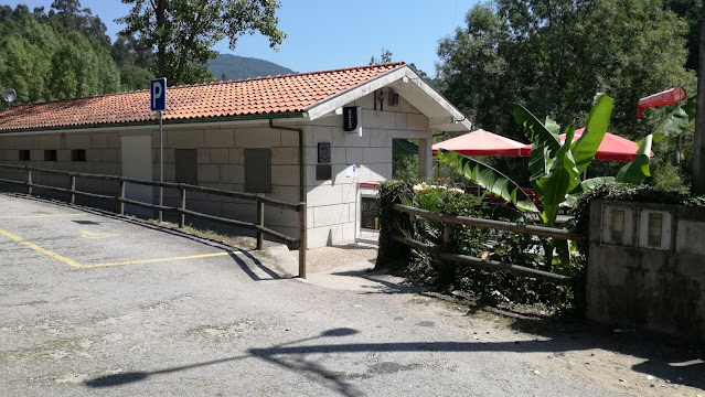 Bar da Praia Fluvial de Cavez Bar da Praia Fluvial de Cavez