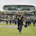 Trott guides Warwickshire to Royal London glory