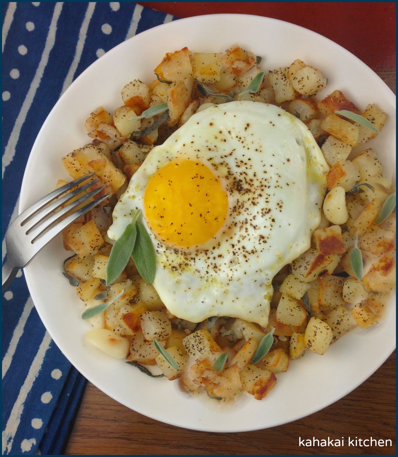 Kahakai Kitchen Cubed Potatoes with Garlic & Sage (+ a Fried Egg on
