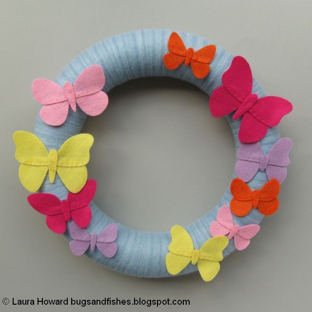 DIY June Felt Butterflies Summer Wreath Tutorial finished felt butterflies wreath