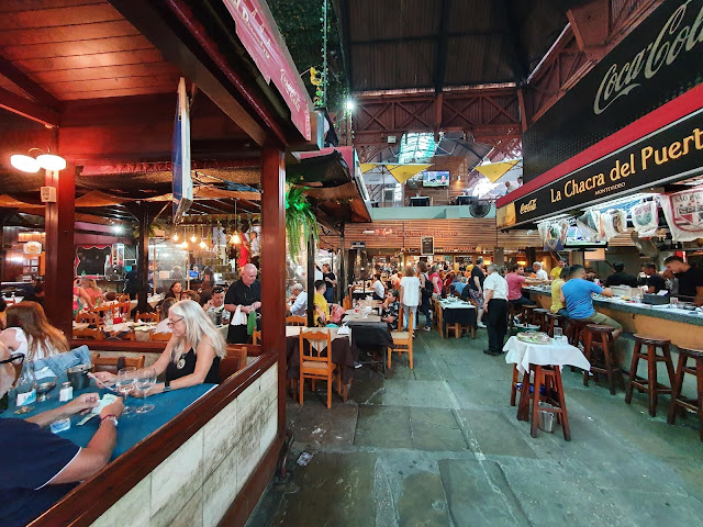 Blog Apaixonados por Viagens - Gastronomia em Montevidéu - Mercado del Puerto