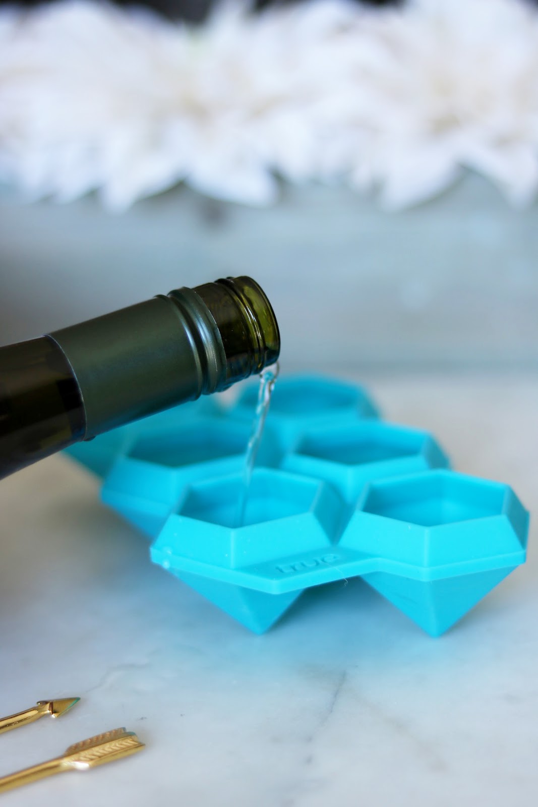 DIY Diamond wine ice cubes — Covet & Acquire